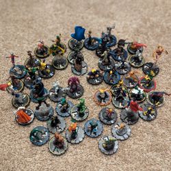 Lot Of 47 (Marvel, DC, Dark Horse) HeroClix Miniatures. 