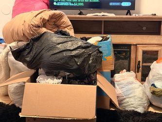 Men, women, girl and boys clothing make an offer