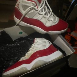 Jordan 11s Cherry’s 