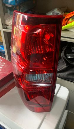 Pair tail lights Chevy suburban 07-10