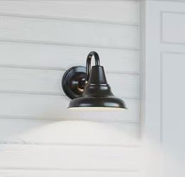 Progress Lighting District Collection 1-Light Antique Bronze Farmhouse Outdoor Medium Wall Lantern Light