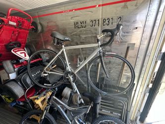 Specialized allez bicycle  Frame size medium 54 cm Aluminum frame and components  Carbon fiber front fork Lightweight  Located in west Lancaster