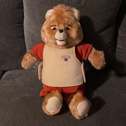 1985 Vintage Teddy Ruxpin Bear