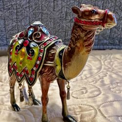 Exquisite Camel Figure With Storage
