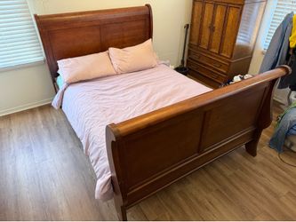 Queen Sleigh Bed and Mattress