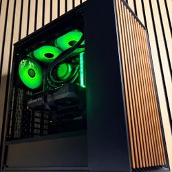 Fractal Design 5060 Ti Gaming Rig – Liquid Cooled