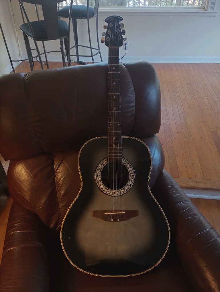 85/86 Ovation Celebrity