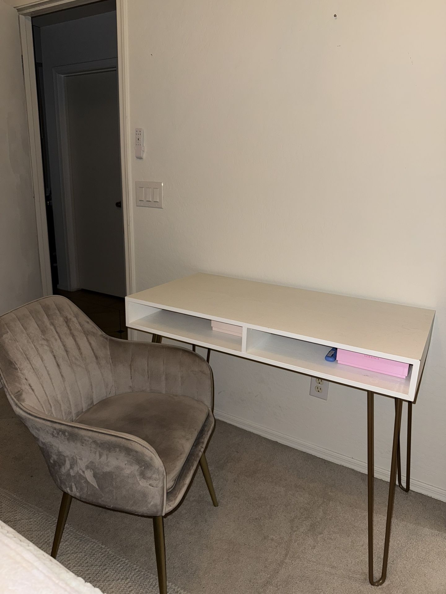 Vanity / Desk and Chair