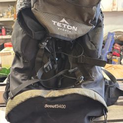 Teton  Scout 3400 https://offerup.com/redirect/?o=Q3UuaW4= Pack