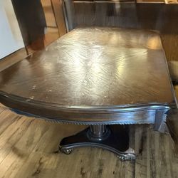 FREE Large Dining Table (You Pick Up)   *READ DESCRIPTION *