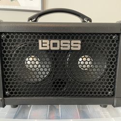 BOSS Dual Cube Bass LX Amp