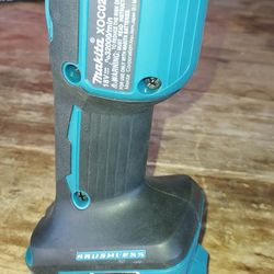 Makita  search:
18V LXT Lithium-
lon Brushless
Cordless Cut-Out
Tool, AWS Capable
(Tool-Only)