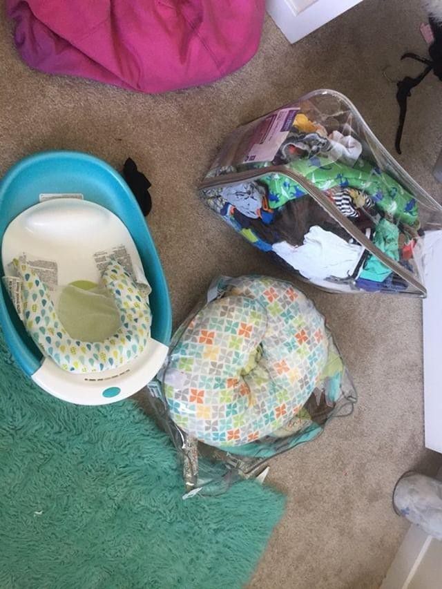 Baby cloths / Boppy / Baby Tub