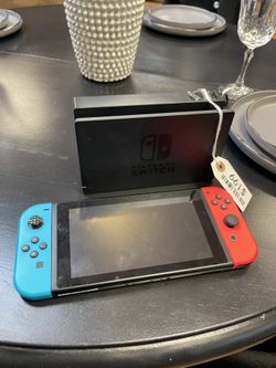 Nintendo Switch 