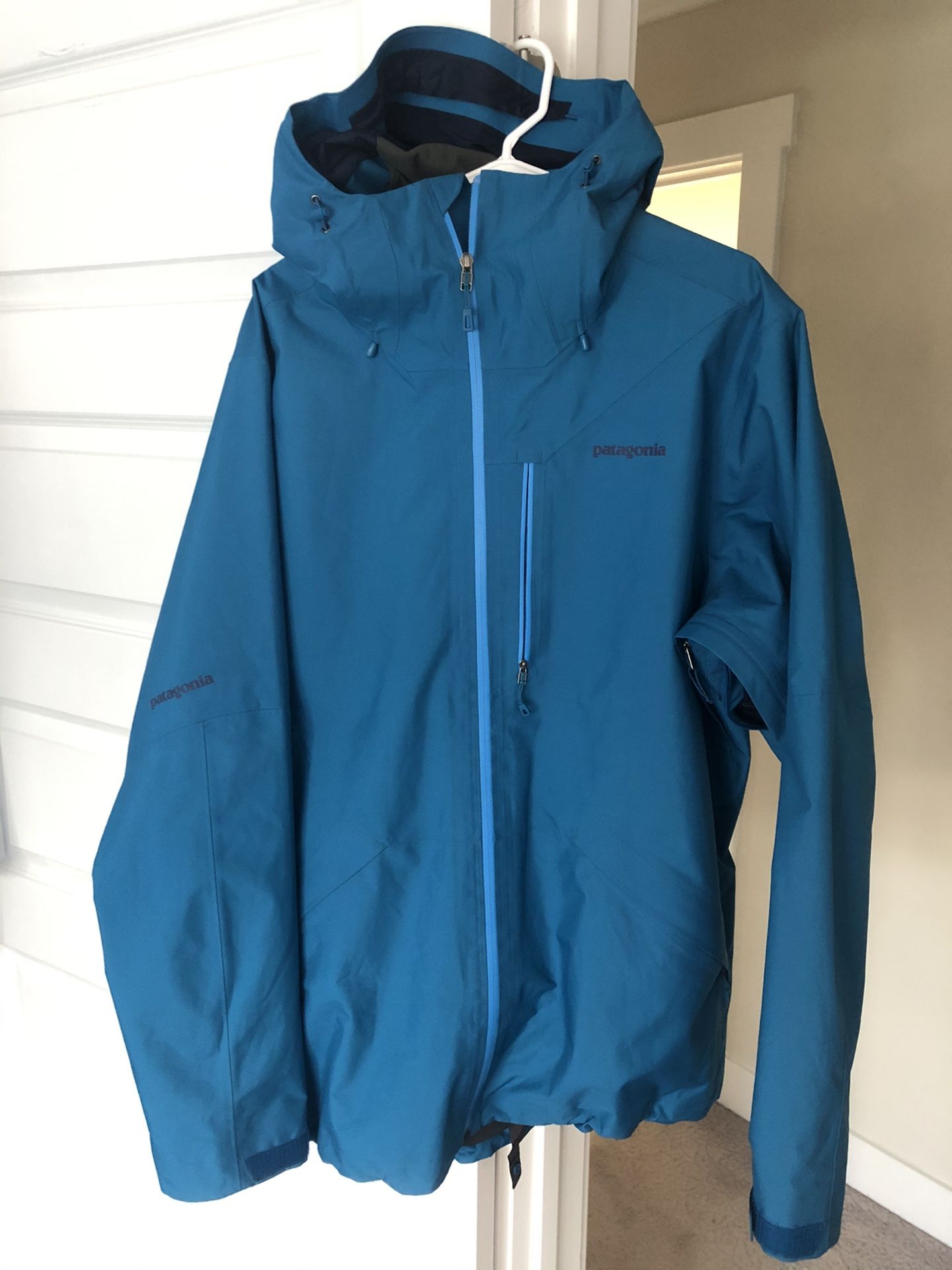 Patagonia Men’s Snowshot Jacket - Size XL