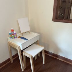 Children’s Desk