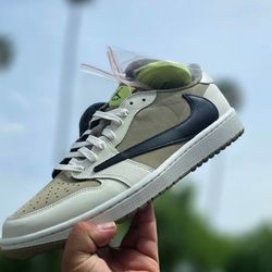 Jordan 1 Retro Low Golf
Travis Scott Neutral Olive