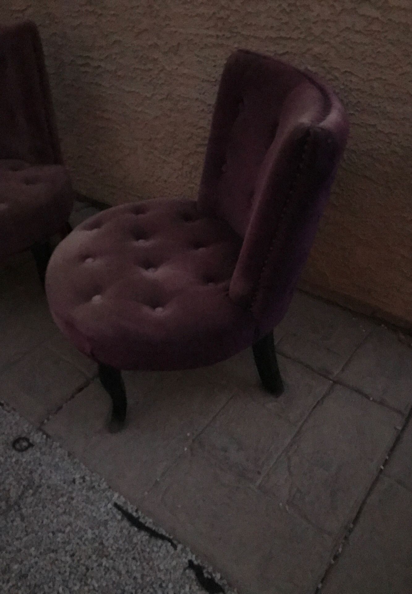 Short chairs