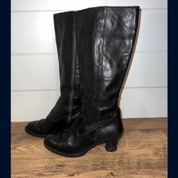 Born Tall Boots Womens Size US 8 EUR 39 Winter Lined Side Zip Heels Black