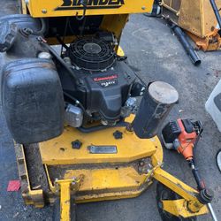 32 In Weight Stsnder With Catcher