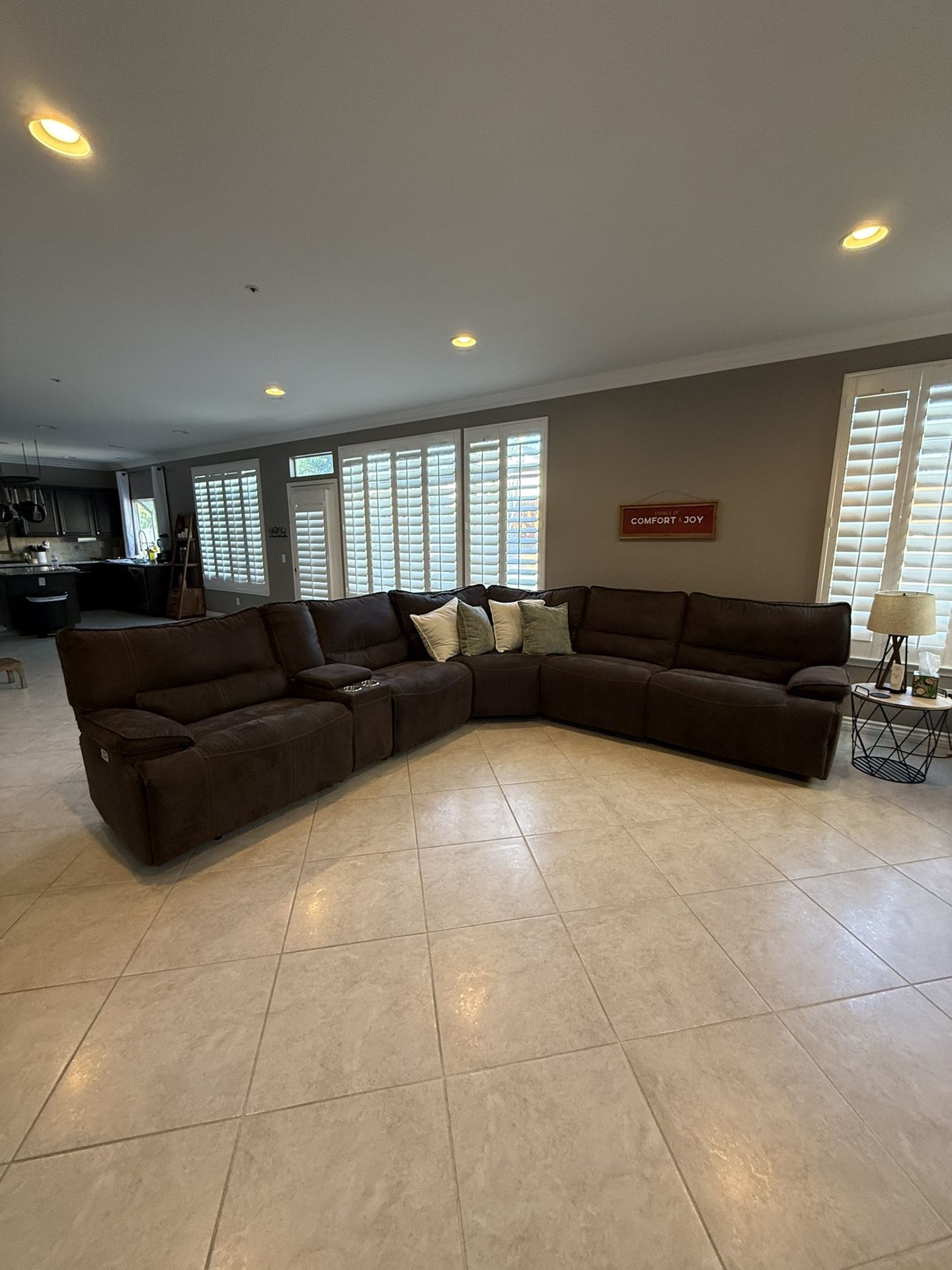 Couch With 3 Recliners And Charging Dock