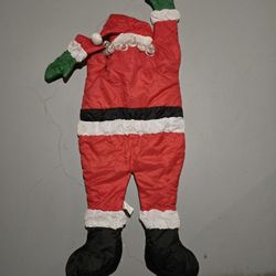 42in.outdoor hanging santa see description n pic parma porch pickup clean smoke free 44134 area 