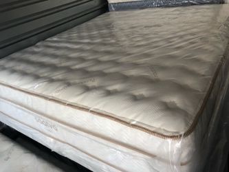 New Organic Queen and Cal/King Mattresses!! Free deliver 