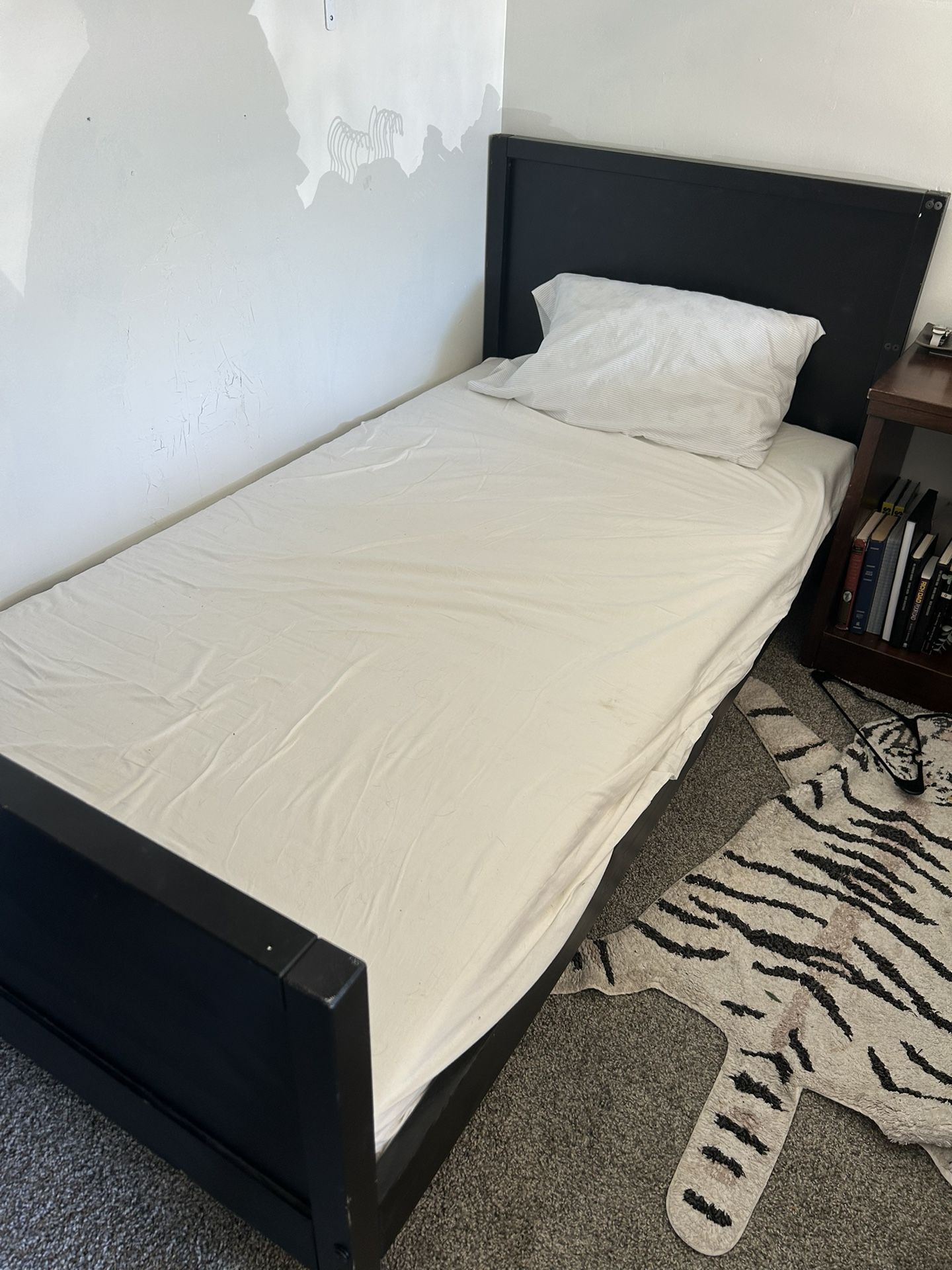 Twin Bed And Bed Frame
