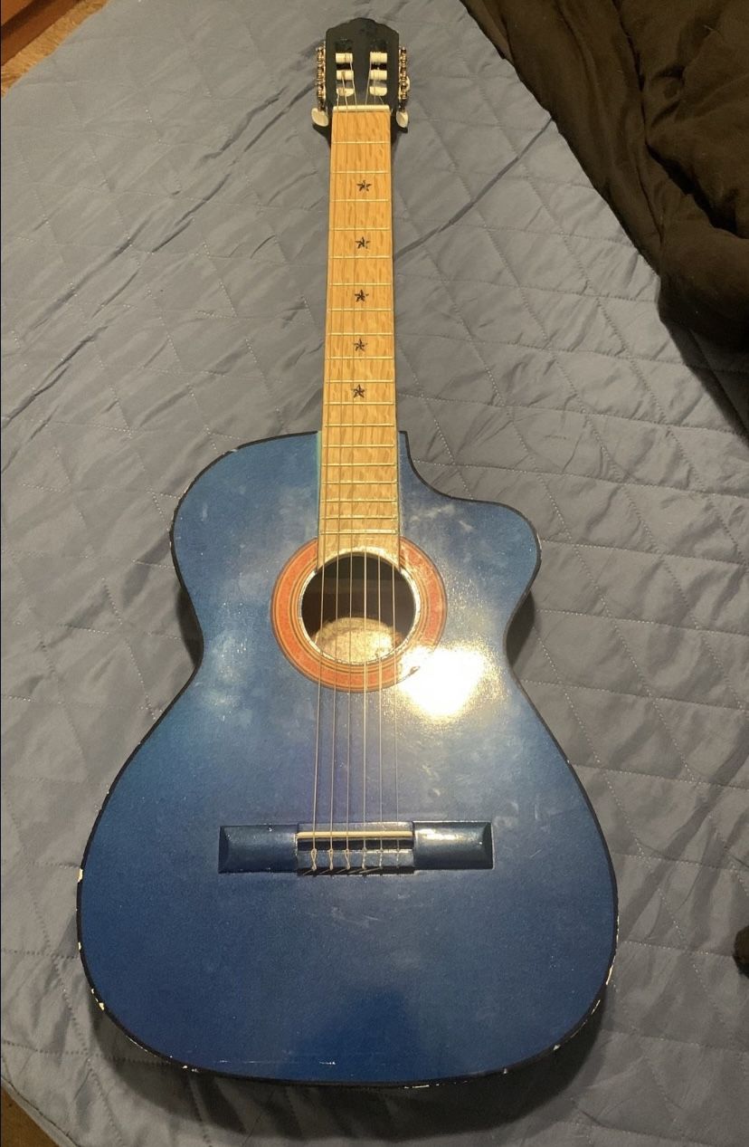 Valencia Guitar