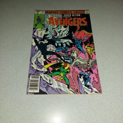 VINTAGE 1980 MARVEL SUPER ACTION STARRING THE AVENGERS #22 COMIC 