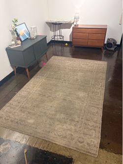 Rug make an offer originally $900