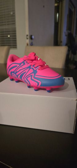 Soccer Cleats: Toddler size 10