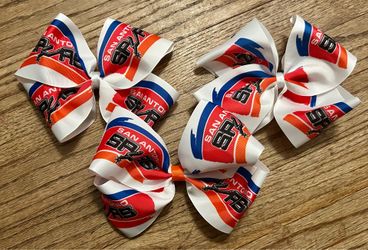 Spurs hairbows