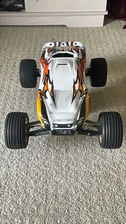 Traxxas rustler 2wd