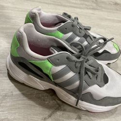 Adidas Size 10 Men 