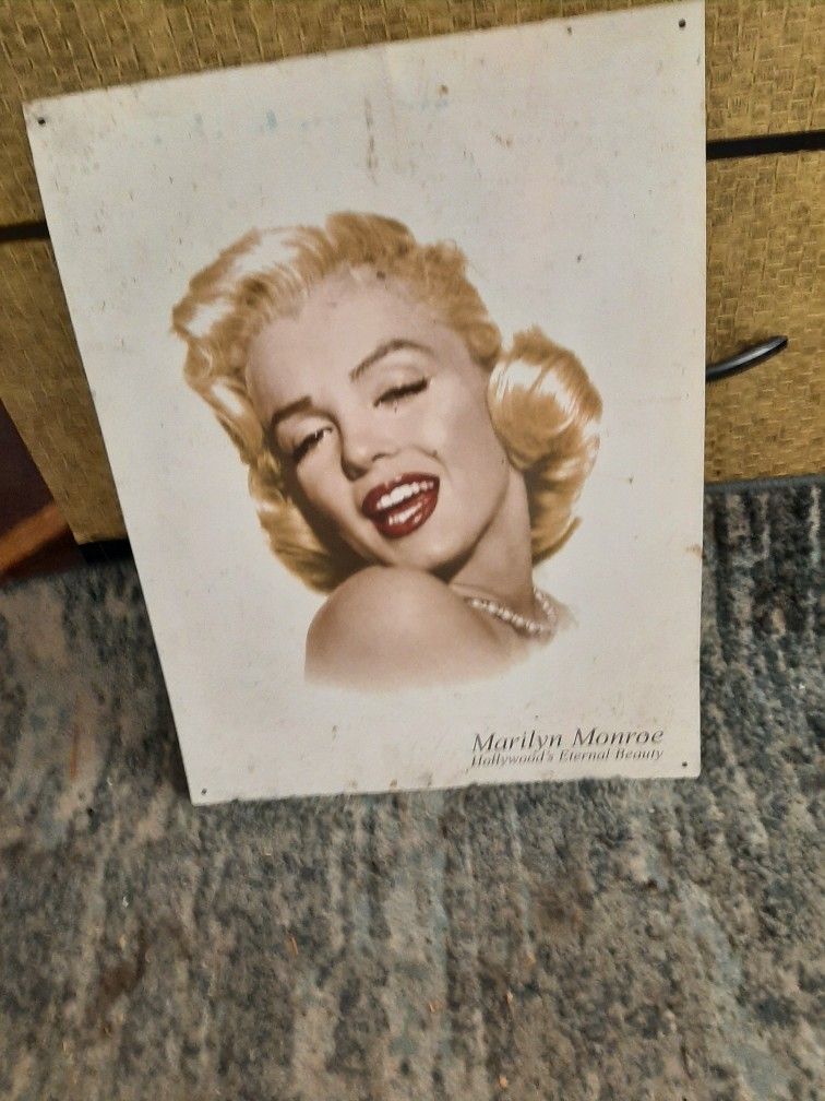 Marilyn Monroe On Tin Metal