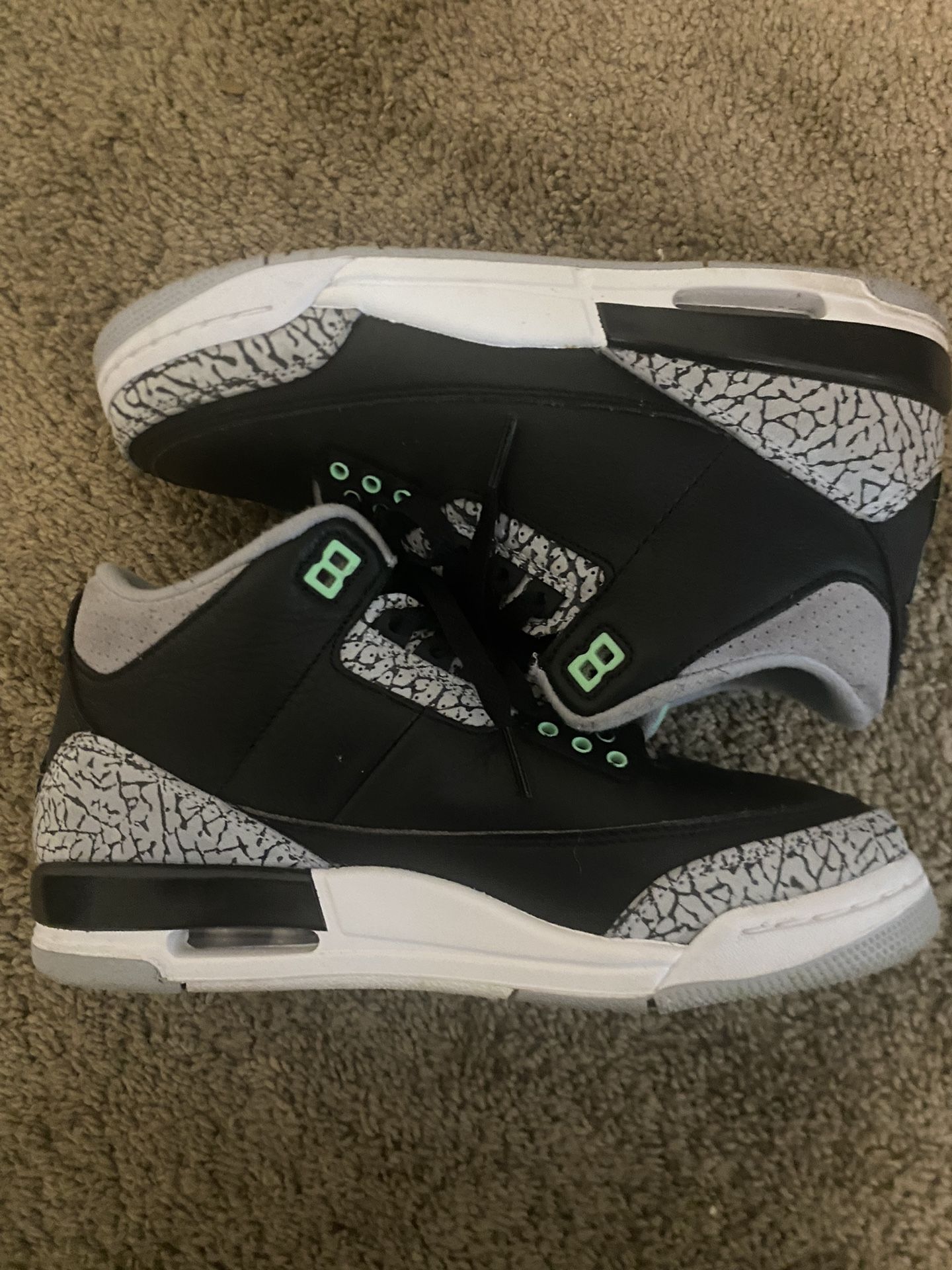 Air Jordan Retro 3 Green Glow Gs