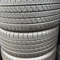 Set Of Tires (4) 235-40-19 Continental