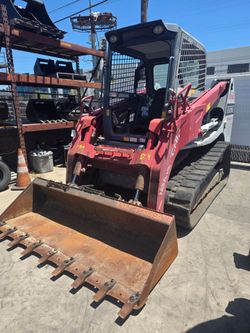 2018 Takeuchi TL12 Skid Steer Loader