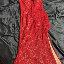 Vestido Elegante Rojo- Elegant Red Dress