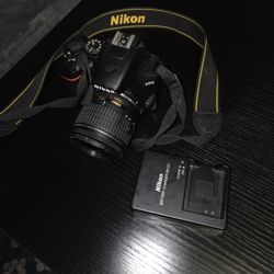 Nikon D3500 Camera