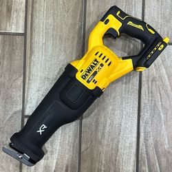 DEWALT 20V XR Lithium-Ion Cordless Reciprocating Saw (TOOL ONLY)