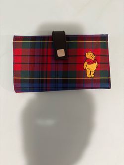 vintage Disney Store Winnie the Pooh trifold wallet