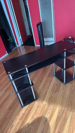 Desk obo need gone by today!
