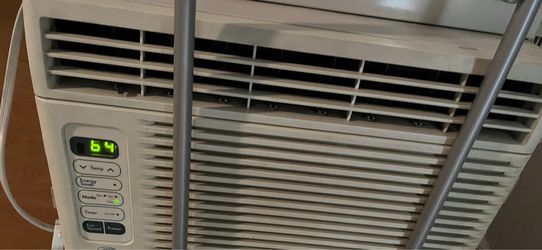 Small window AC
