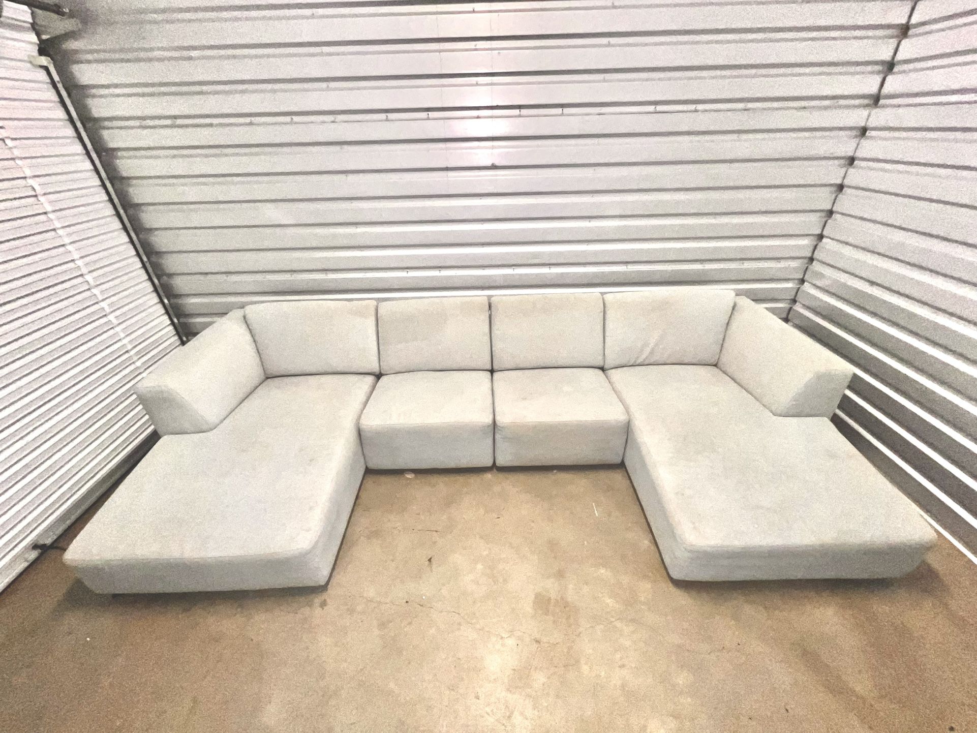 DELIVERY - EQ3 Morten 4-Piece Sectional Sofa With Chaise