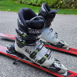 Skis And Boots Set