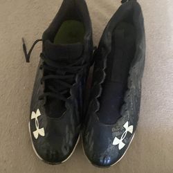 UNDER ARMOR football cleats size 10