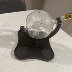 Vintage Whiskey Decanter Globe Set