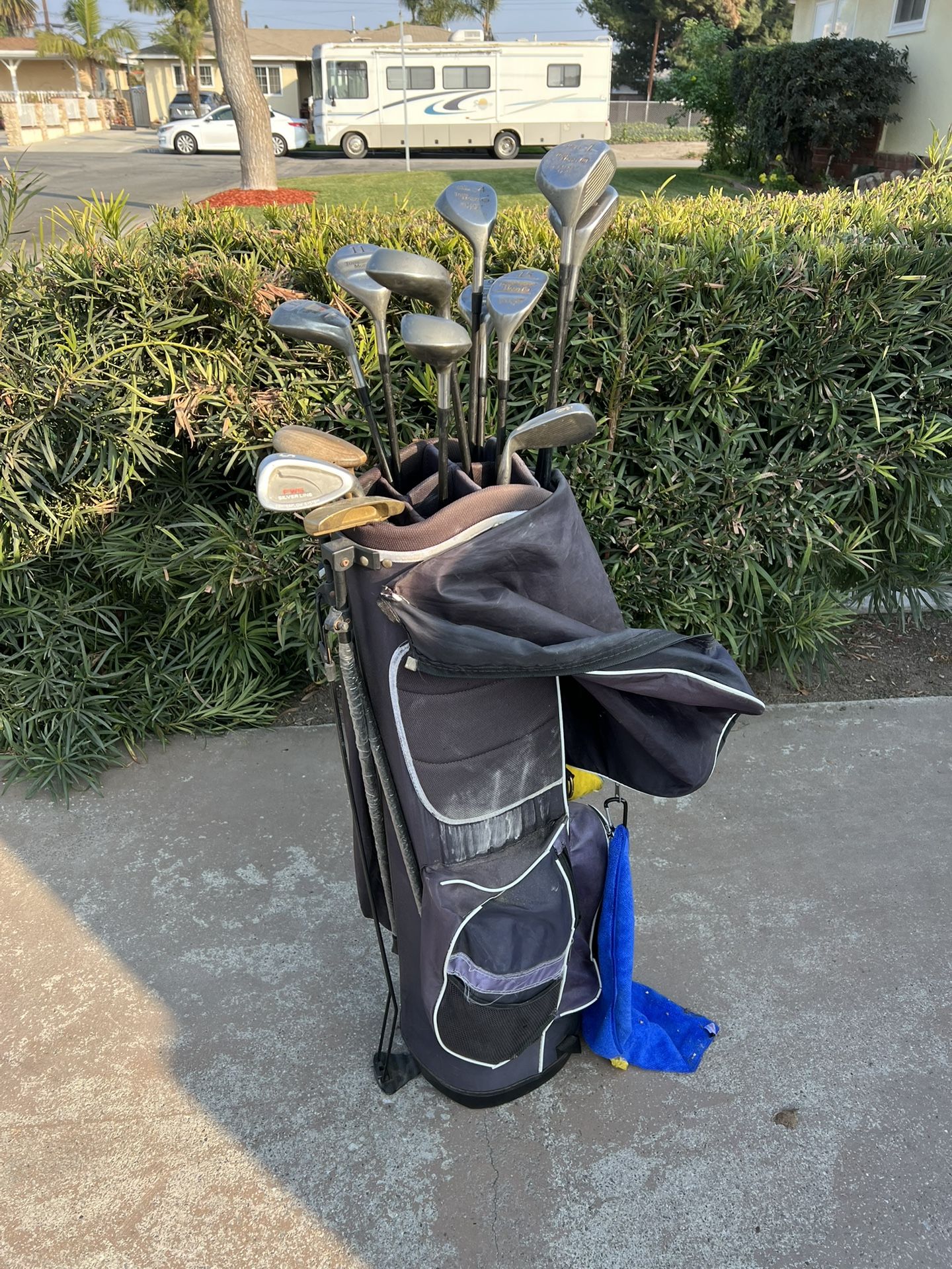 Used NITRO GOLF BAG With CLUBS Bag Has Some Wear But All Zippers Work And She Still Stands 